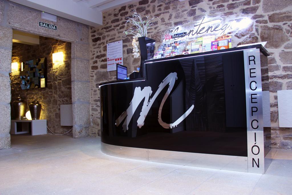 Hotel Montenegro Compostela 산티아고데콤포스텔라 외부 사진