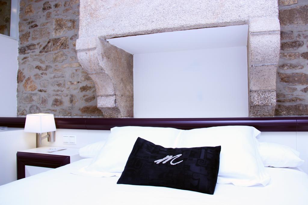 Hotel Montenegro Compostela 산티아고데콤포스텔라 외부 사진