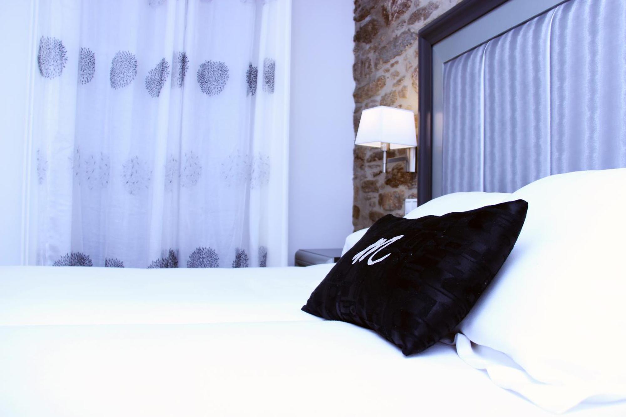 Hotel Montenegro Compostela 산티아고데콤포스텔라 외부 사진