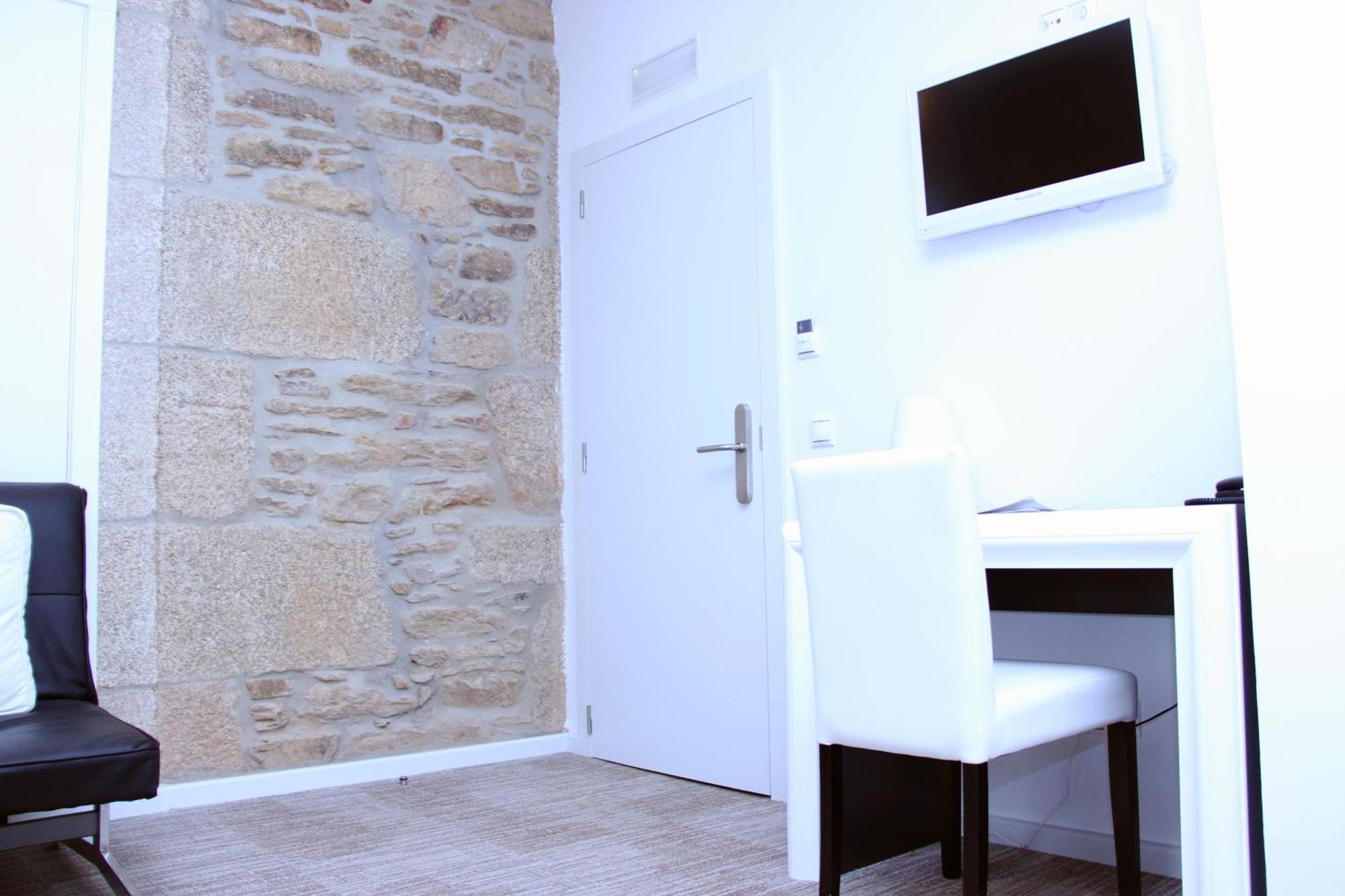Hotel Montenegro Compostela 산티아고데콤포스텔라 외부 사진