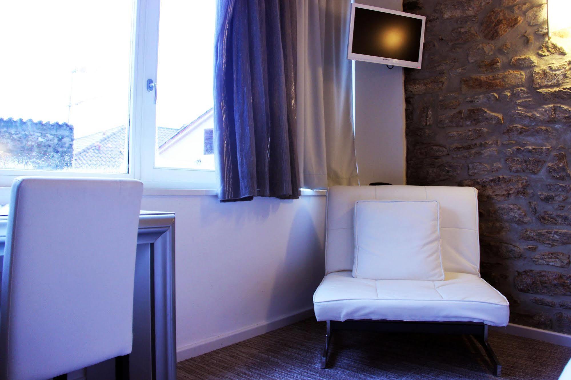 Hotel Montenegro Compostela 산티아고데콤포스텔라 외부 사진